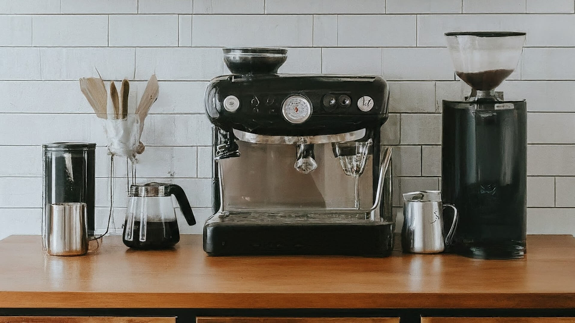 What You Need for a Good Home Coffee Bar